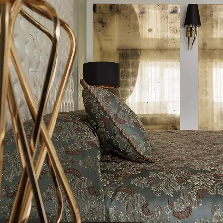 Prestige Jacuzzi By Liuksai Lägenhet